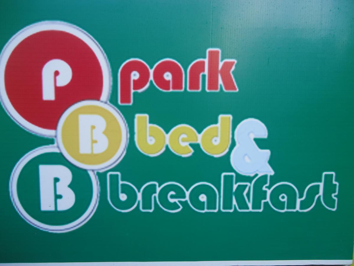 Park Bed And Breakfast Hotel Пасай Екстериор снимка